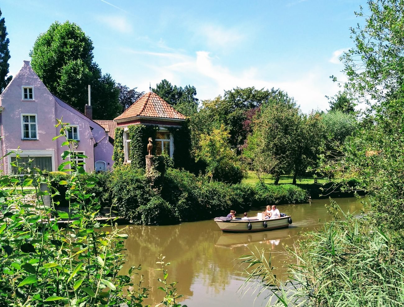 Wegdromen langs de Leie
